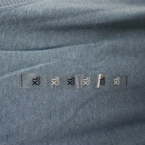 NWT Tommy Hilfiger Size XL Baby Blue Vest - Picture 3 of 4